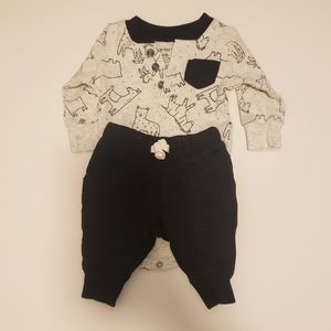 Carter's 2 piece set